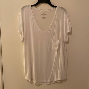 American Eagle white short sleeve T-shirt XL